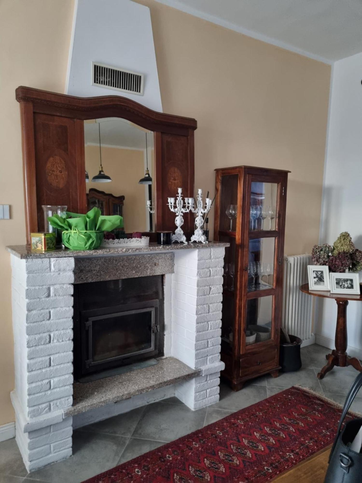 I Tre Merli Mortara Luaran gambar